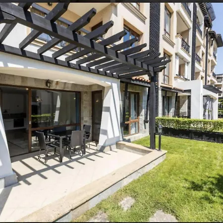 Oasis Club - 