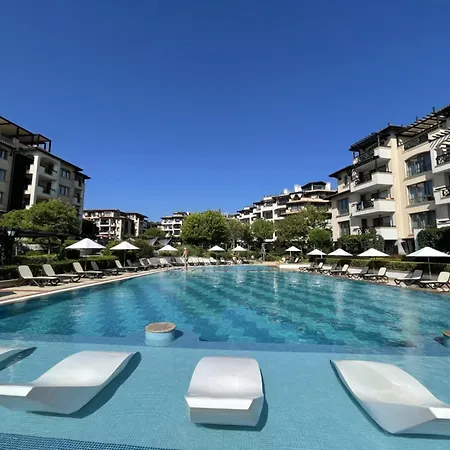 Oasis Club - 